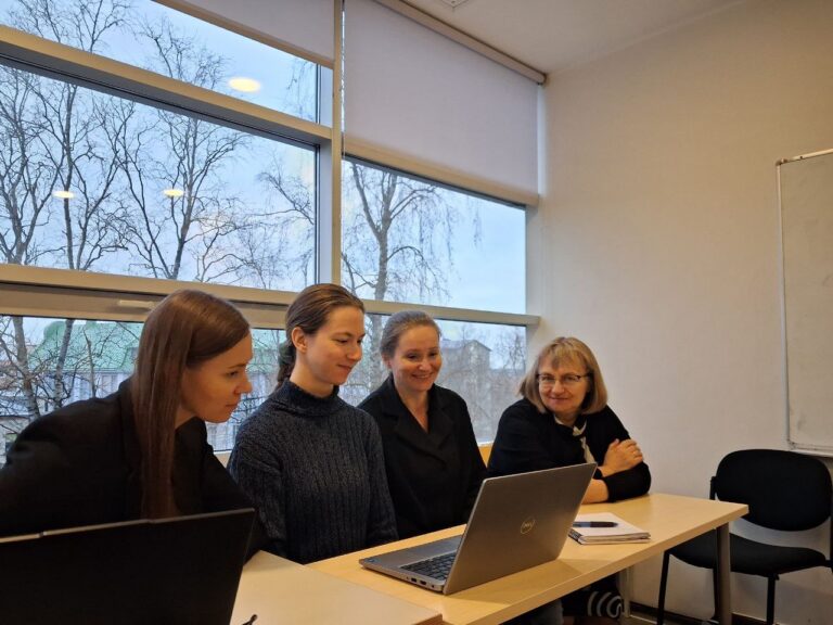 DIGHT-Net Workshop Report: “AI Visualisations of Lotman Data”