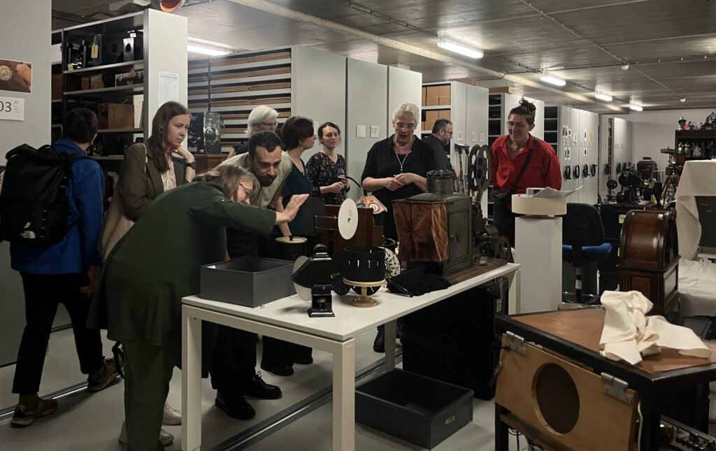 DIGHT-Net Seminar Report: “Personal Archives: From Personal Collections to Digital Archives”